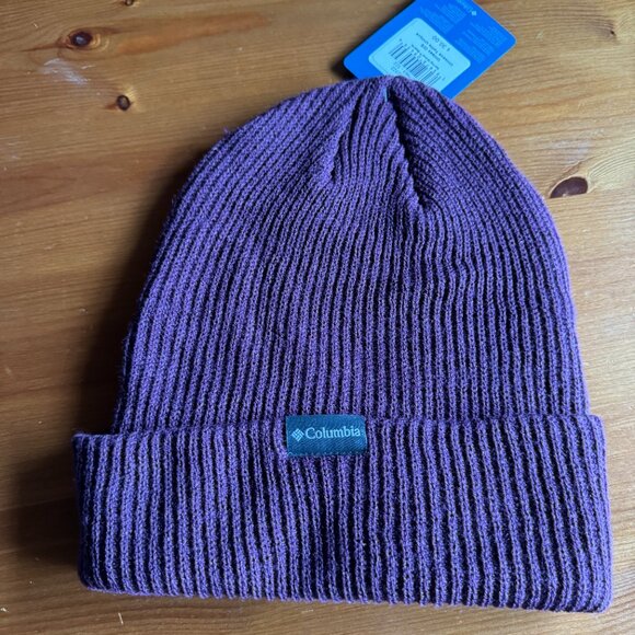 NWT Columbia Burgundy Stretch Beanie / Gray Phone Friendly Cozy Gloves in Large - Picture 9 of 11